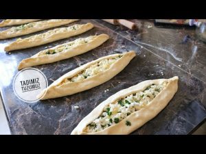 Tüm Aile Bayılacak: Peynirli Pull Apart Tarifi