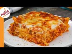 Lazanyanın En Kolay Versiyonu: Bolonez Soslu Lazanya Tarifi