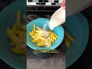 Patates Kızartmasını Bir de Böyle Deneyin: Mantar Soslu Patates Kızartma Tarifi